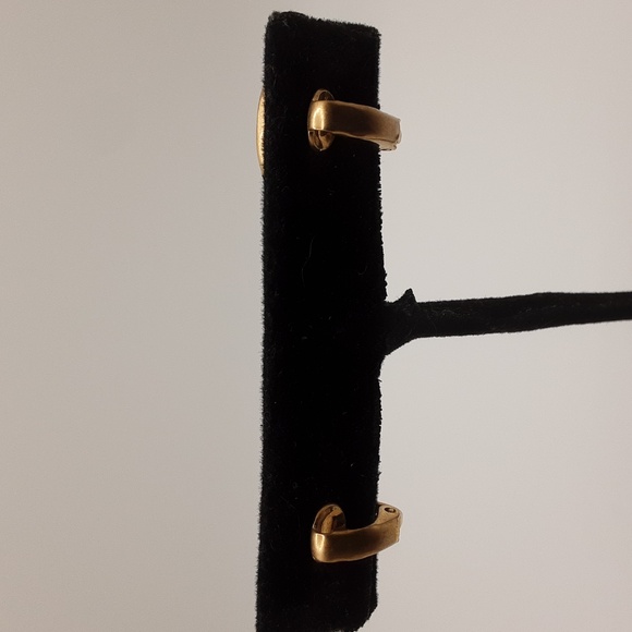 Vintage Givenchy Green Crystal Clip-on Earrings - Picture 13 of 16